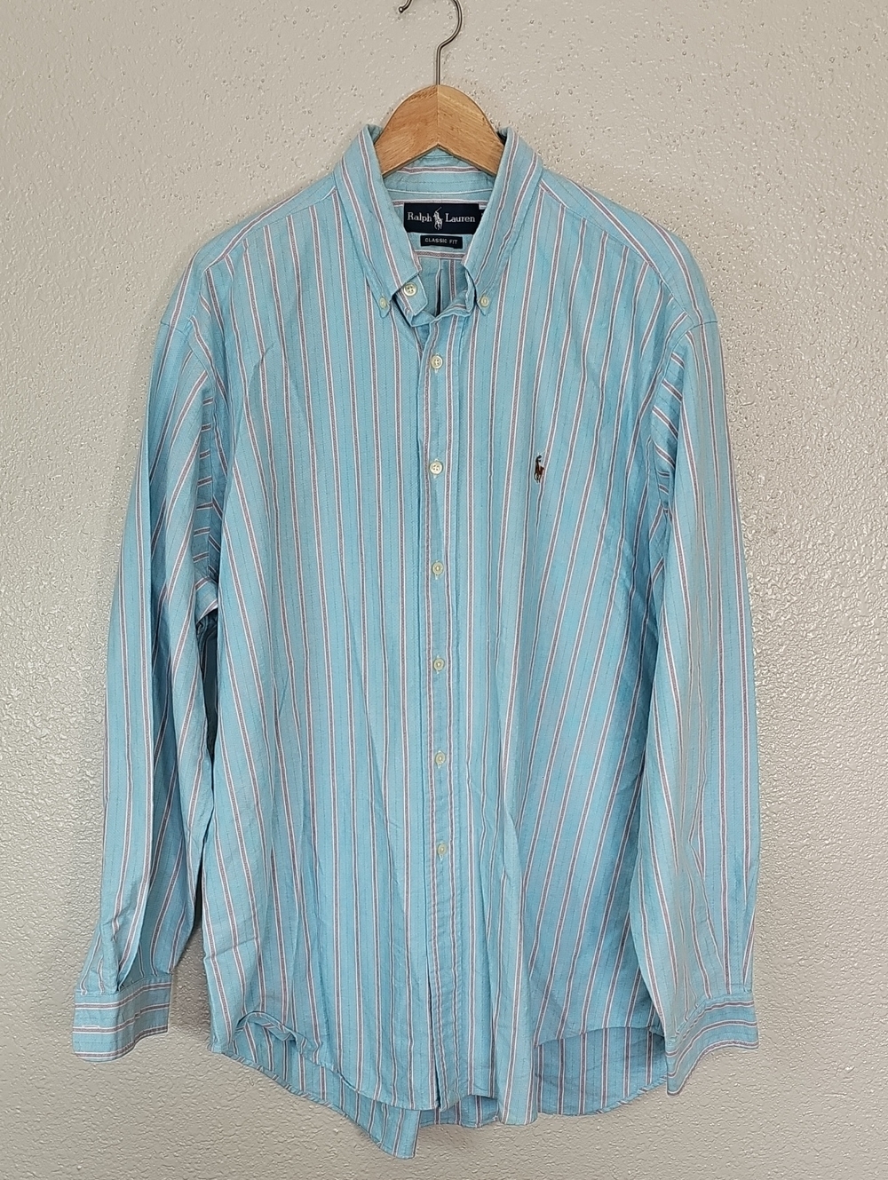 Vintage Ralph Lauren Casual Button-Down Shirt.